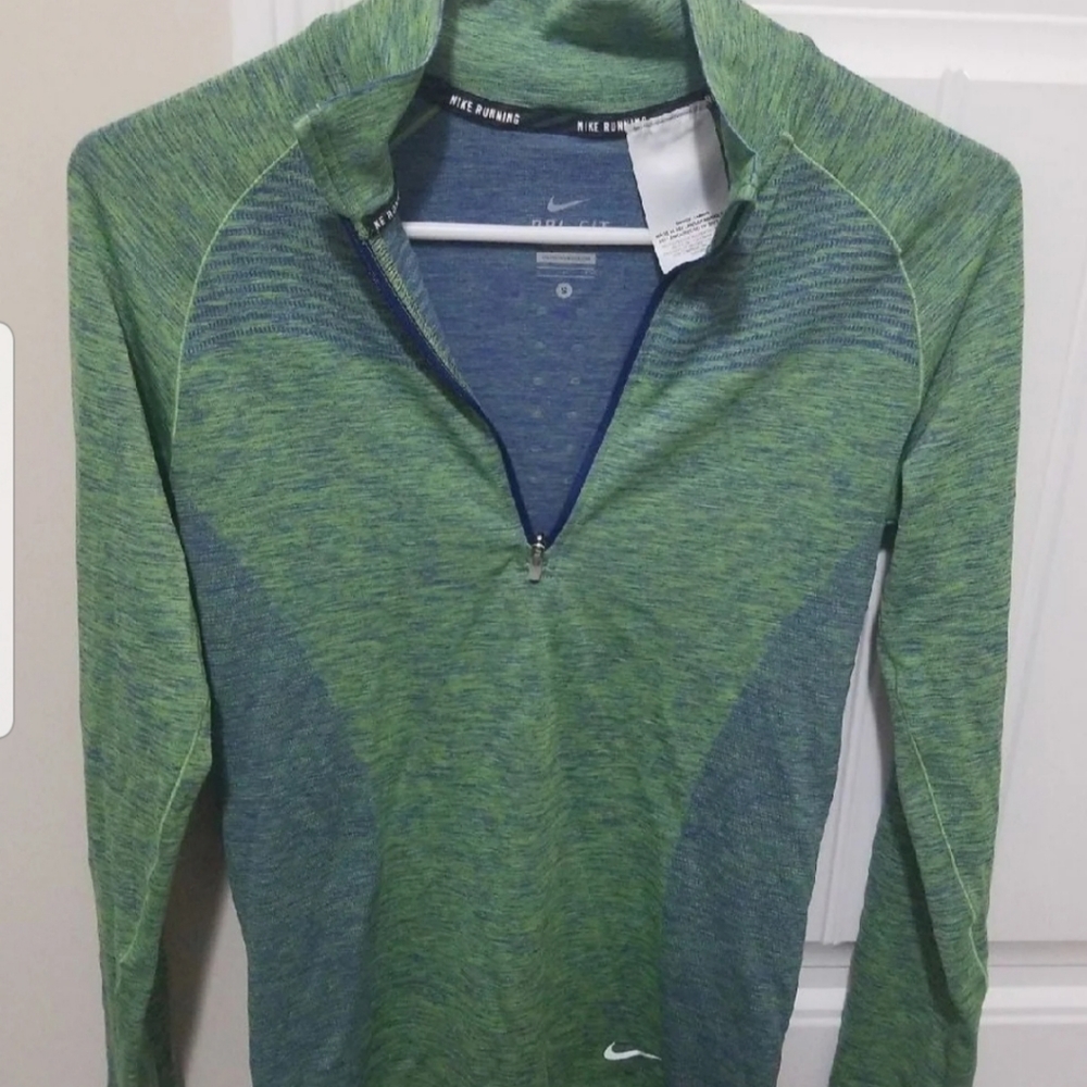 Nike Longsleeve